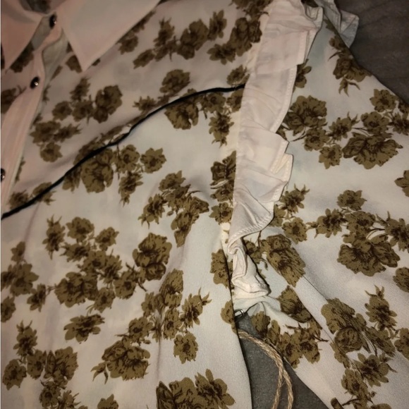 Double D Ranch Floral blouse 5th Ave Top western style Sz S,new with tags $269 - Picture 7 of 10